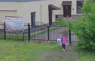 В ФСБ сообщили о задержании 23-летней девушки в Санкт-Петербурге, когда она...