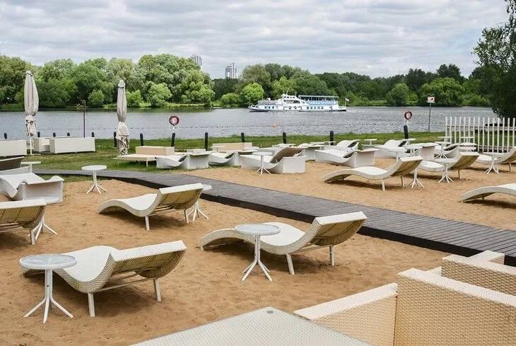 Купальный сезон в Москве откладывается — вода в водоемах слишком холодная.