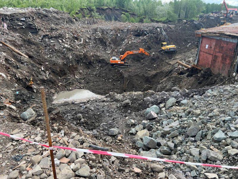 Вагончик со сторожем провалился под землю в Норильске