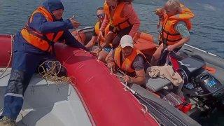 Спасатели Сахюртинского поисково-спасательного подразделения Байкальского...