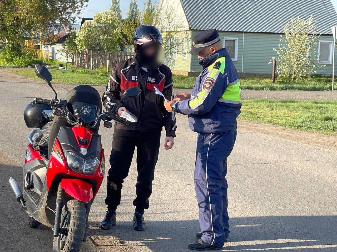 В Оренбурге ГИБДД провела рейд по мотоциклистам За три дня в Оренбурге...