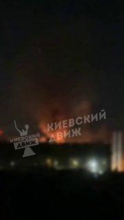 Взрывы гремят в Киеве — город в огне