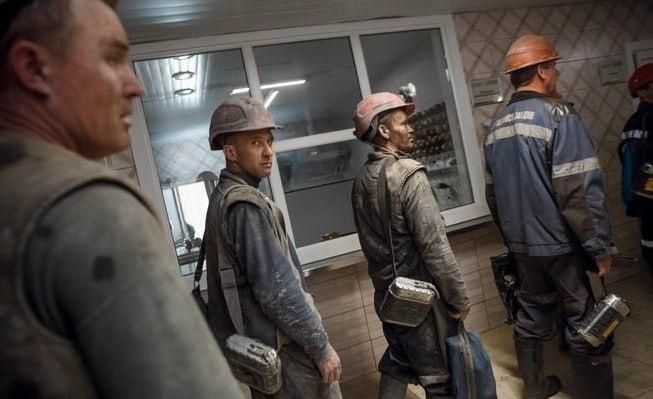 Работники киселевской шахты «Спиридоновская» остались без зарплаты из-за сорванных поставок угля