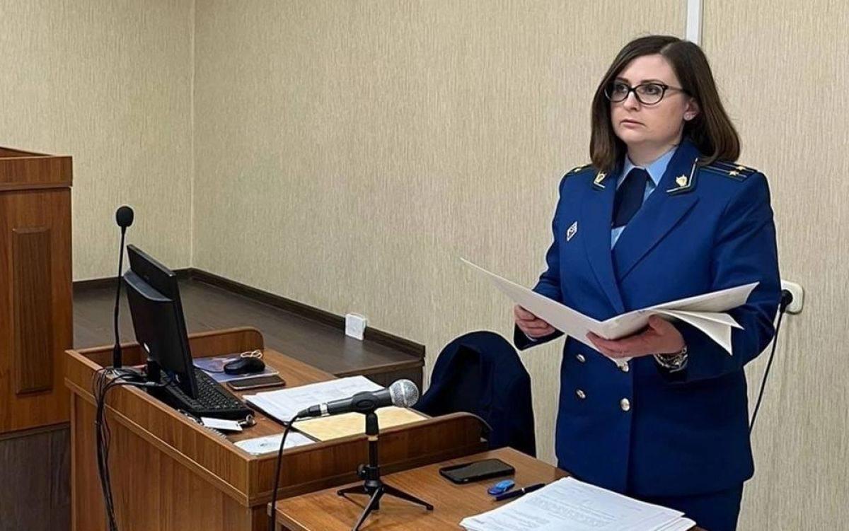 Пьяному брянскому отцу, душившему дочь, ужесточили наказание 35-летнему...