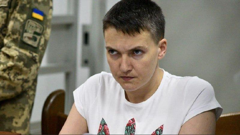 Известная украинская националистка Надежда Савченко попала в плен в районе Синьковки (Харьковское направление), — сообщают военкоры РФ