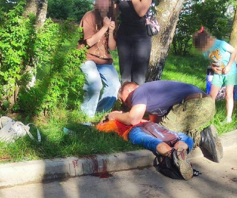 Агрессивный неадекват ударил 9-летнего ребёнка ножом в шею в Подмосковье