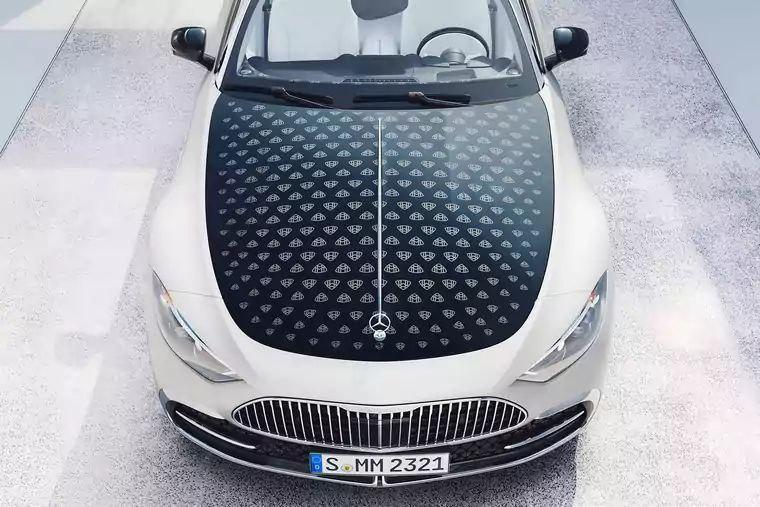 На российский рынок вышел Mercedes-Maybach SL 680 — самый роскошный кабриолет 2025 года.