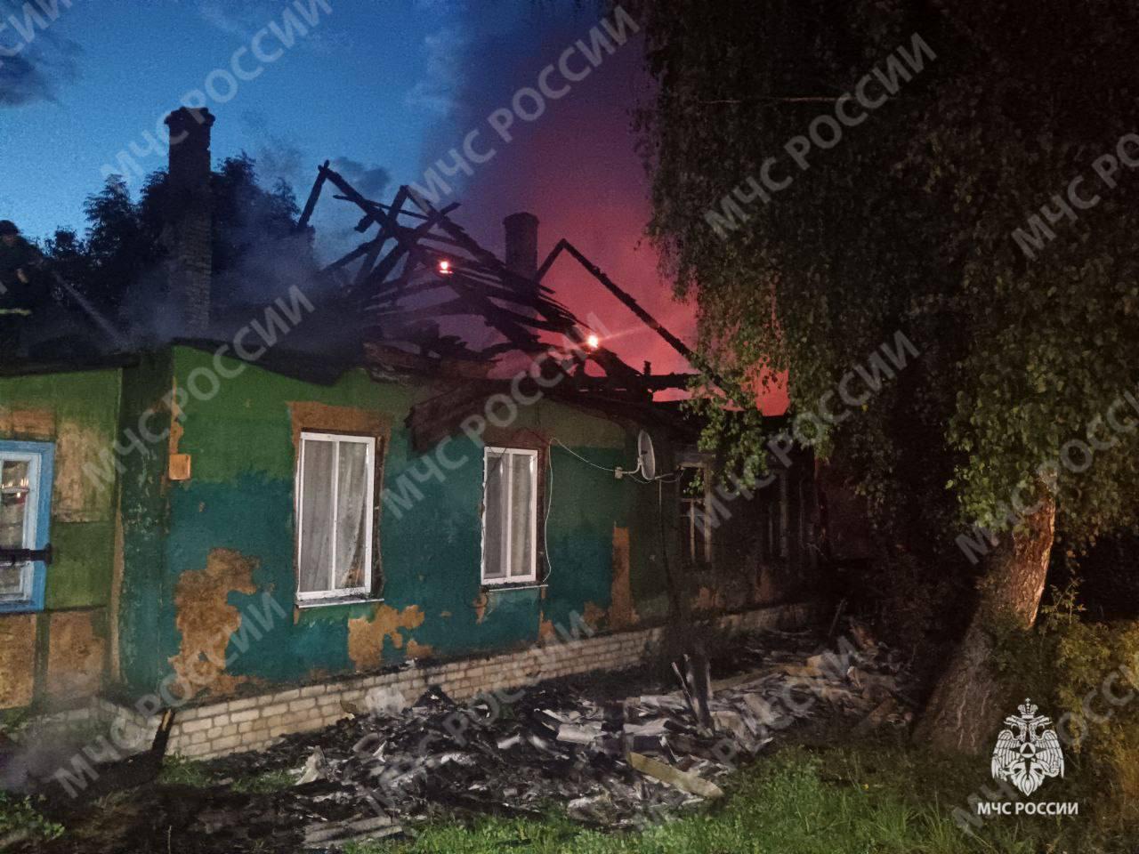 Сегодня в результате пожара в жилом доме под Злынкой пострадал мужчина