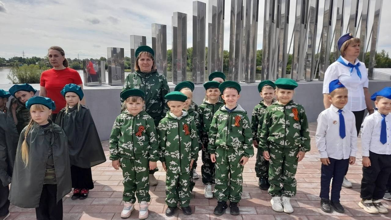 2 июня состоялся первый детский парад 