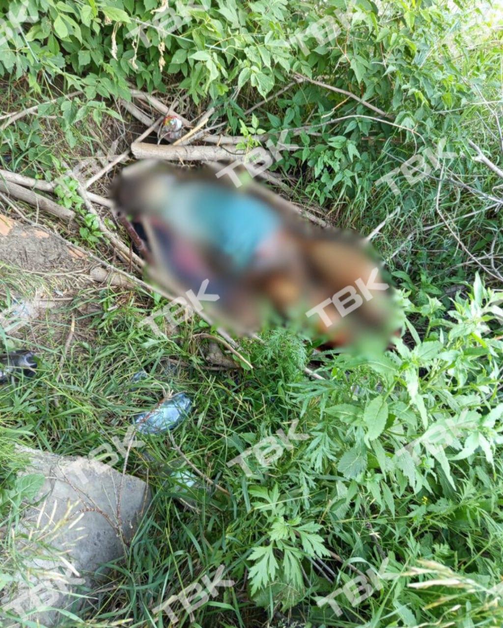Труп обнаружили во дворе в Ленинском районе