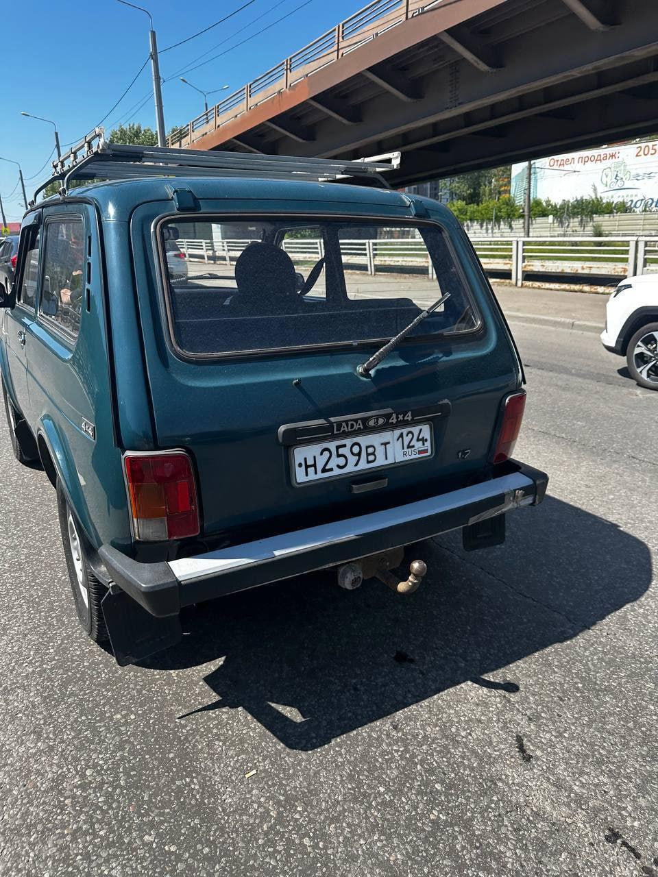 Дед на нейтралке въехал, сказал что ничего не видел и уехал. Крутой дед)) 🌇...
