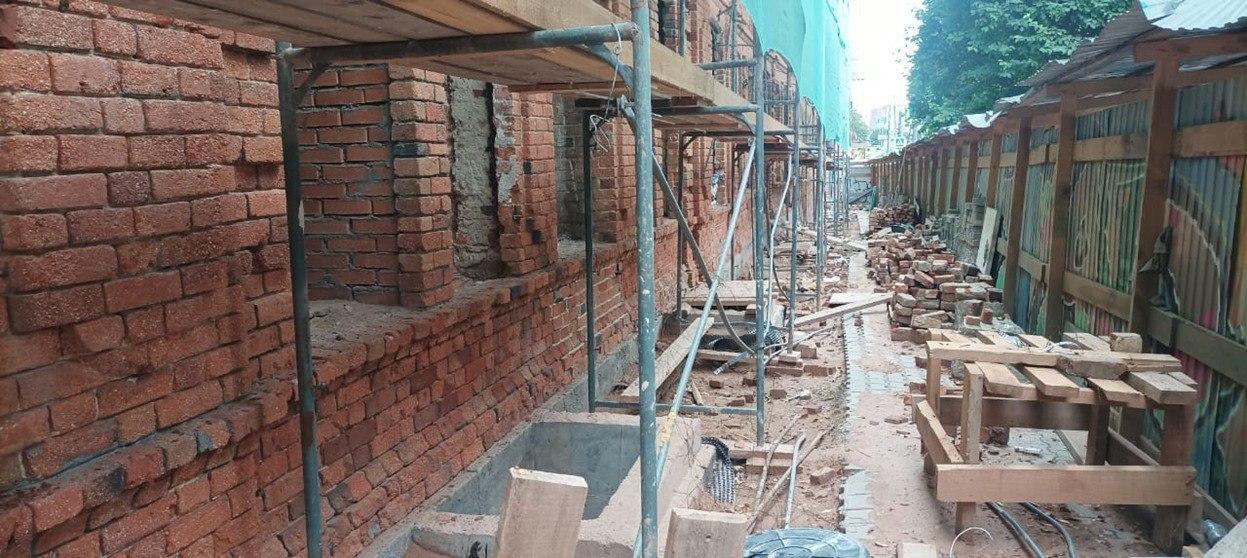 В Екатеринбурге полным ходом идет реконструкция исторического «Доходного дома» XIX века под Уральскую шахматную академию