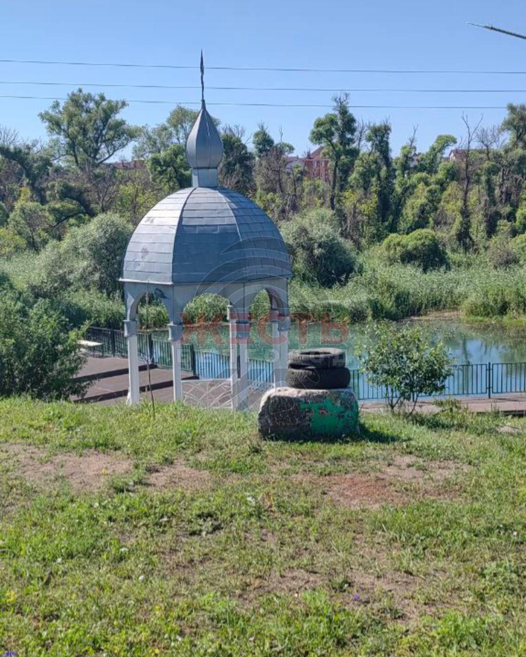 Святой источник в Новосадовом находится в плачевном состоянии