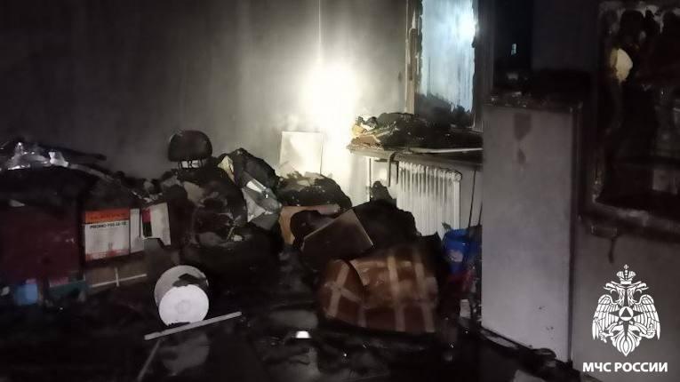 В Новокузнецком муниципальном округе произошел пожар на птицефабрике в посёлке Черемза.