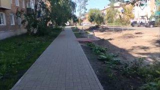 Власти Канска позаботились об интровертах и сделали аллею одиночества.