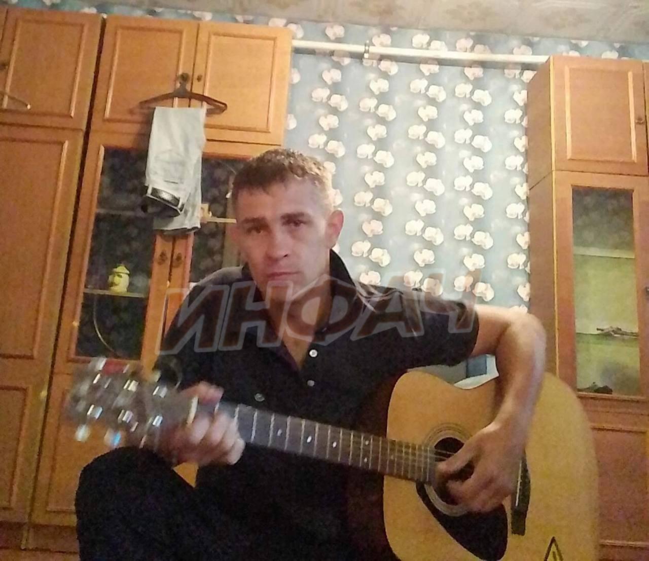 — Бл*ть! Он прыгнет! — Куда он, нах*й, прыгнет? В Иркутской области пятый...