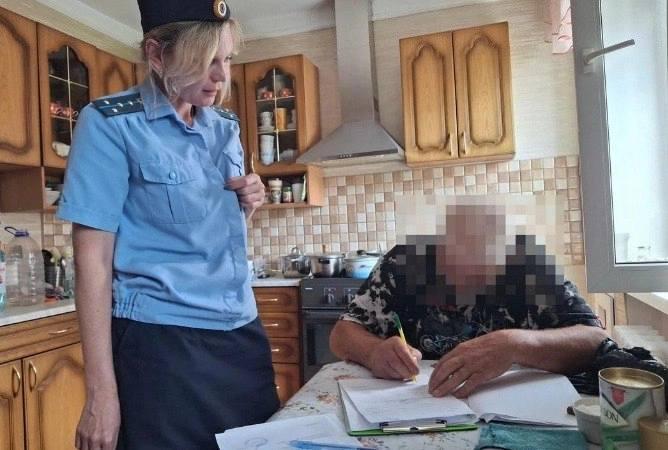 Оружие и боеприпасы конфисковали у экс-чиновника в Новосибирской области В...
