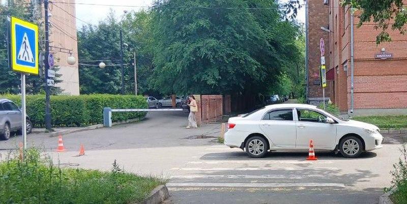 Старость против молодости: пенсионер сбил 18 летнюю девушку на пешеходном переходе в Абакане