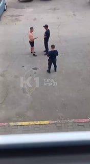 Женщина выпала с 13 этажа на Норильской, 40. Всё случилось вчера....
