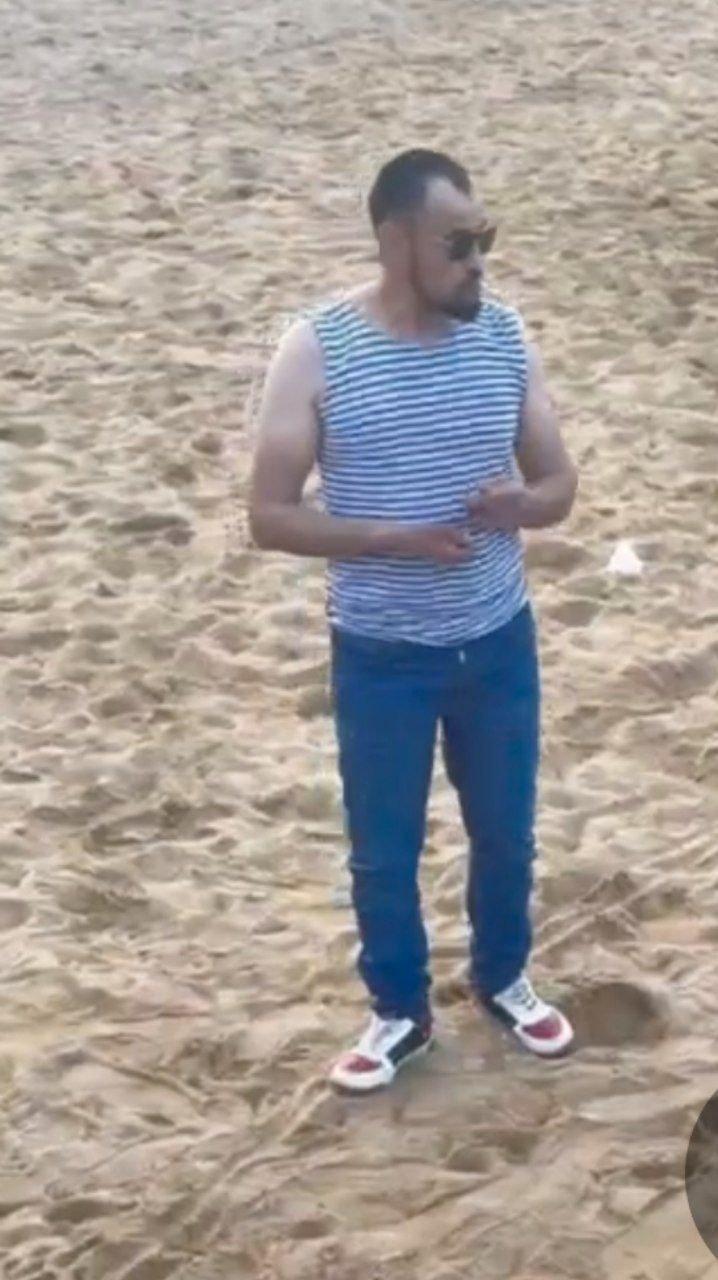 «Стянул штаны и полез на девочку»: в Санкт-Петербурге мигрант набросился на несовершеннолетнюю на пляже