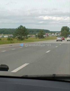 Огромная пробка по Тюменскому тракту в сторону Екатеринбурга!