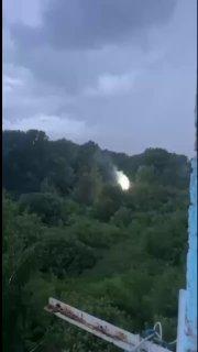 Из-за шквалистого ветра в Новокузнецке около 3 тысяч домов оказались без света