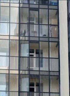 Корги двое суток провёл на балконе без еды и воды на жаре на Арцеуловской...