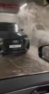 В одном из паркингов Москвы сегодня запустили бесплатную автомойку Источник:...