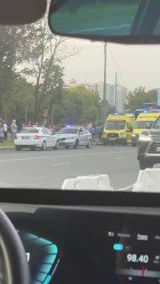 11 человек пострадали при столкновении двух электробусов на юго-западе Москвы.