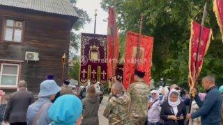 Прямо сейчас в Екатеринбурге проходит малый крестный ход