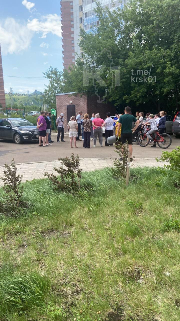 Жители дома на Судостроительной остались без воды — насосы не работают, УК...