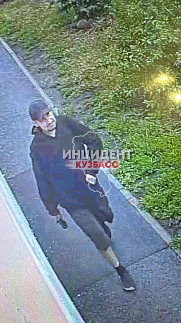 Кемеровчане поймали двух мужчин, которые воровали самокаты у местных жителей....