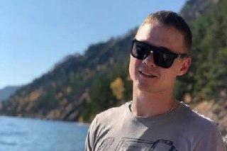 В Иркутской области боец СВО спас девочку, упавшую с шестого этажа. Участник...