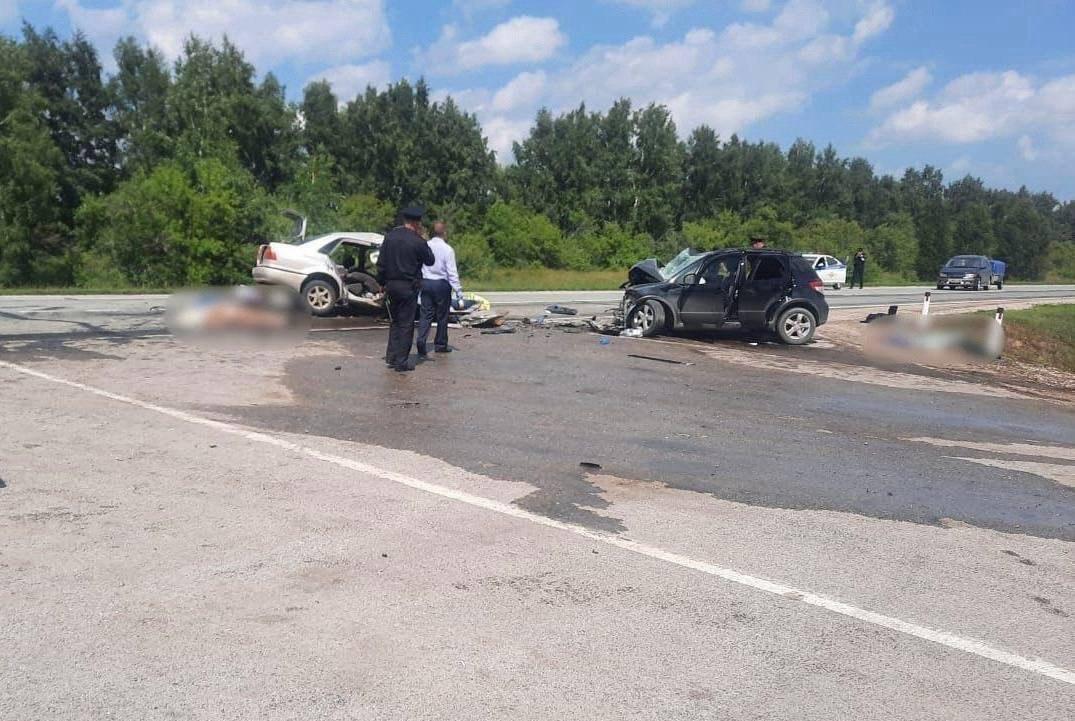 Четверо детей остались сиротами после аварии с семью погибшими на трассе под Новосибирском