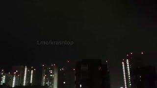 Свердловский, удар молнии попал в многоэтажку. 🌇 Источник: ЧП Красноярск