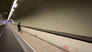 Британцы создали самый быстрый электросамокат в мире