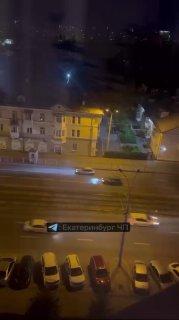 Парни на «четырках» решили разбудить весь Уралмаш ночью
