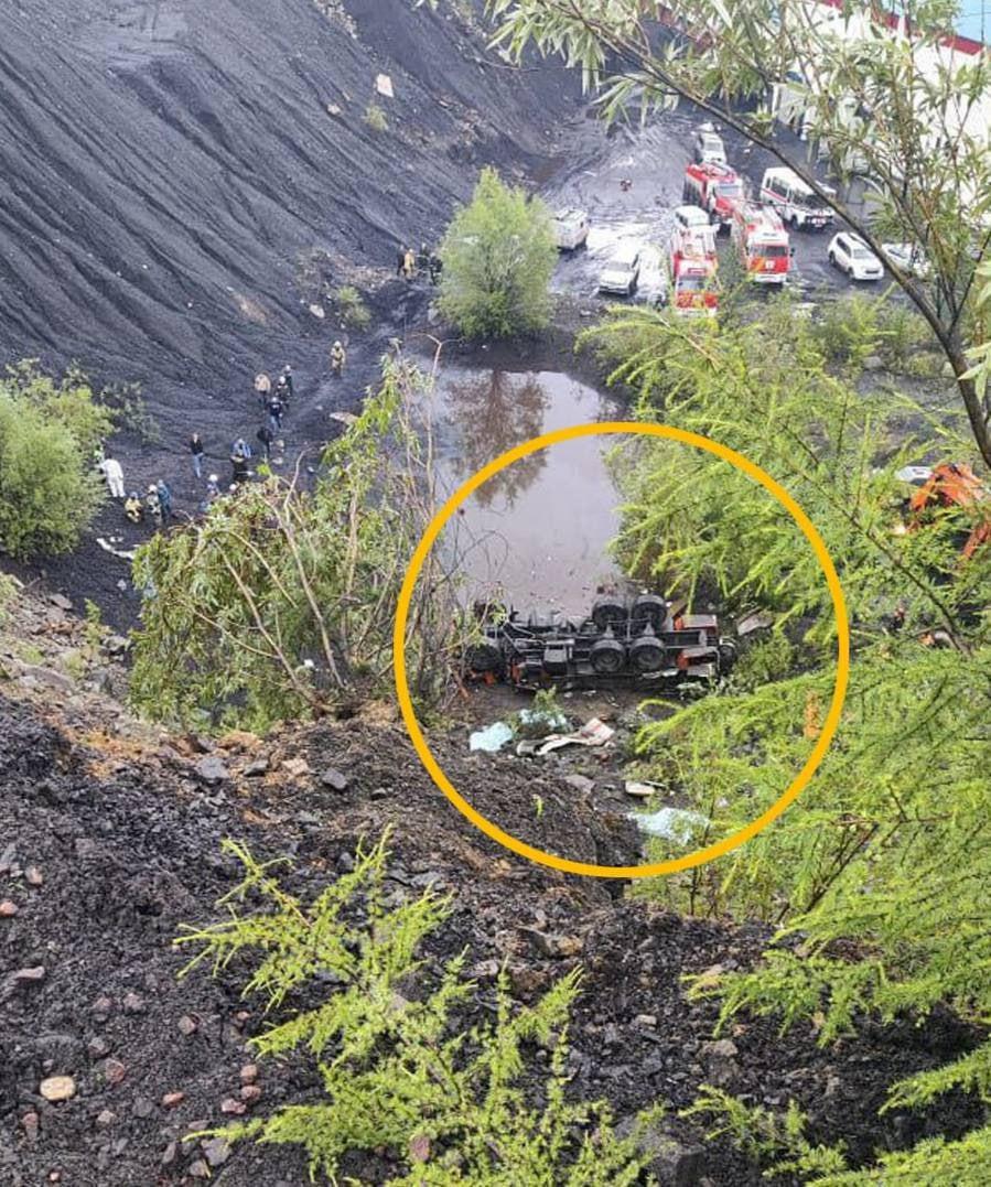 14 человек погибли и 7 пострадали в ДТП в Якутии — вахтовый автобус рухнул с высоты 25 метров.