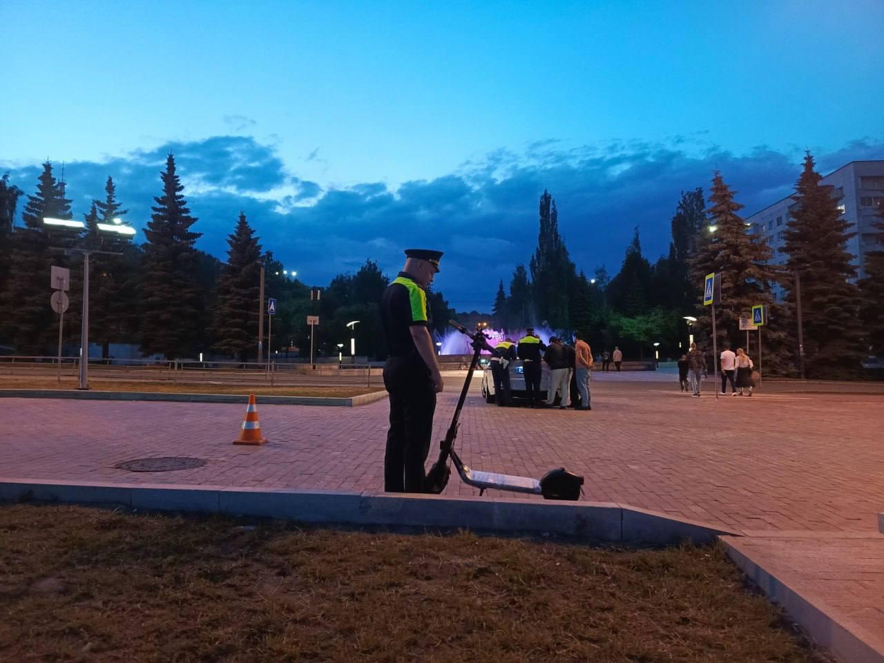 Вчера вечером в Нижнем Тагиле на набережной 28-летний мужчина на...