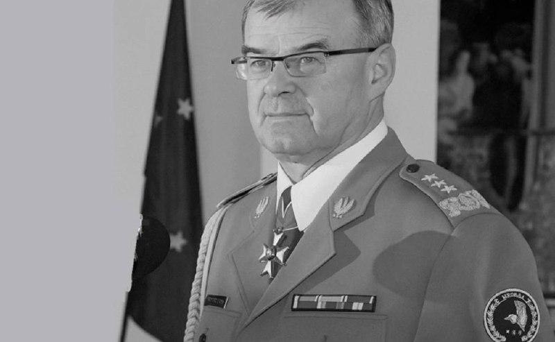 Умер польский генерал, призывавший атаковать Калининградскую область в случае конфликта Москвы и НАТО
