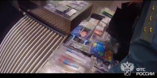 Житель Екатеринбурга попытался ввезти в Россию партию стоматологических...