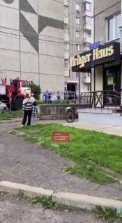 На Водниках после пожара соседи избили его виновника