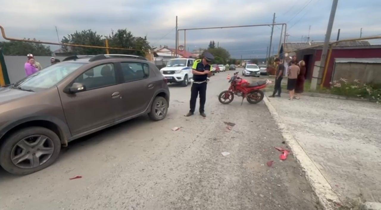 В селе Курьи Сухоложского района нетрезвый мотоциклист въехал в автомобиль...