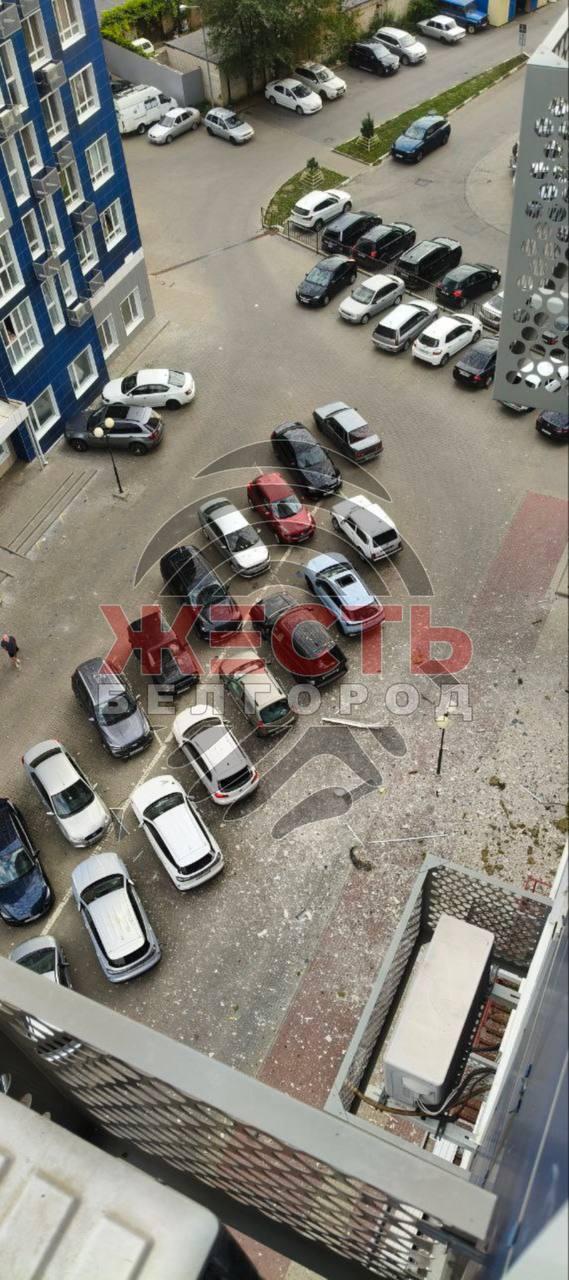Белгород вновь под ударом: беспилотник повредил жилой дом