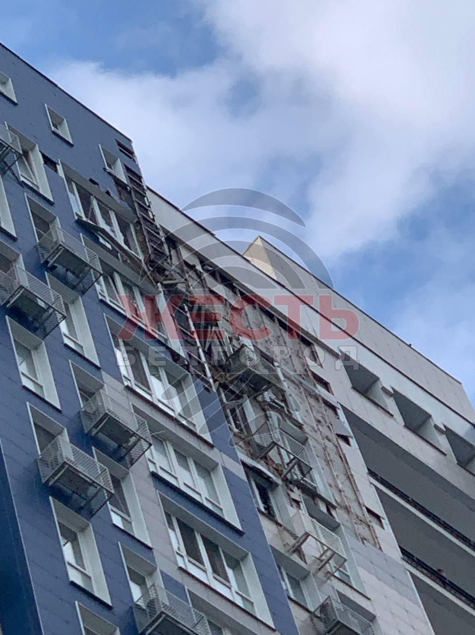 Белгород вновь под ударом: беспилотник повредил жилой дом