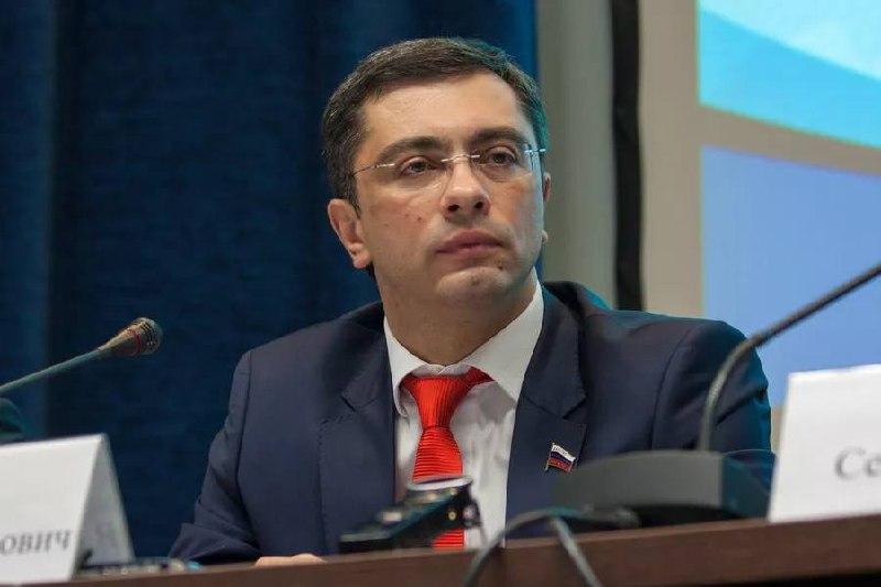 Депутат Владимир Гутенёв заявил, что перебои в работе интернета могут стать...