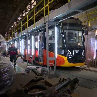Новые трамваи для Екатеринбурга уже начали собирать на Усть-Катавском заводе. Первые составы приедут в столицу Урала в ближайшие месяцы.