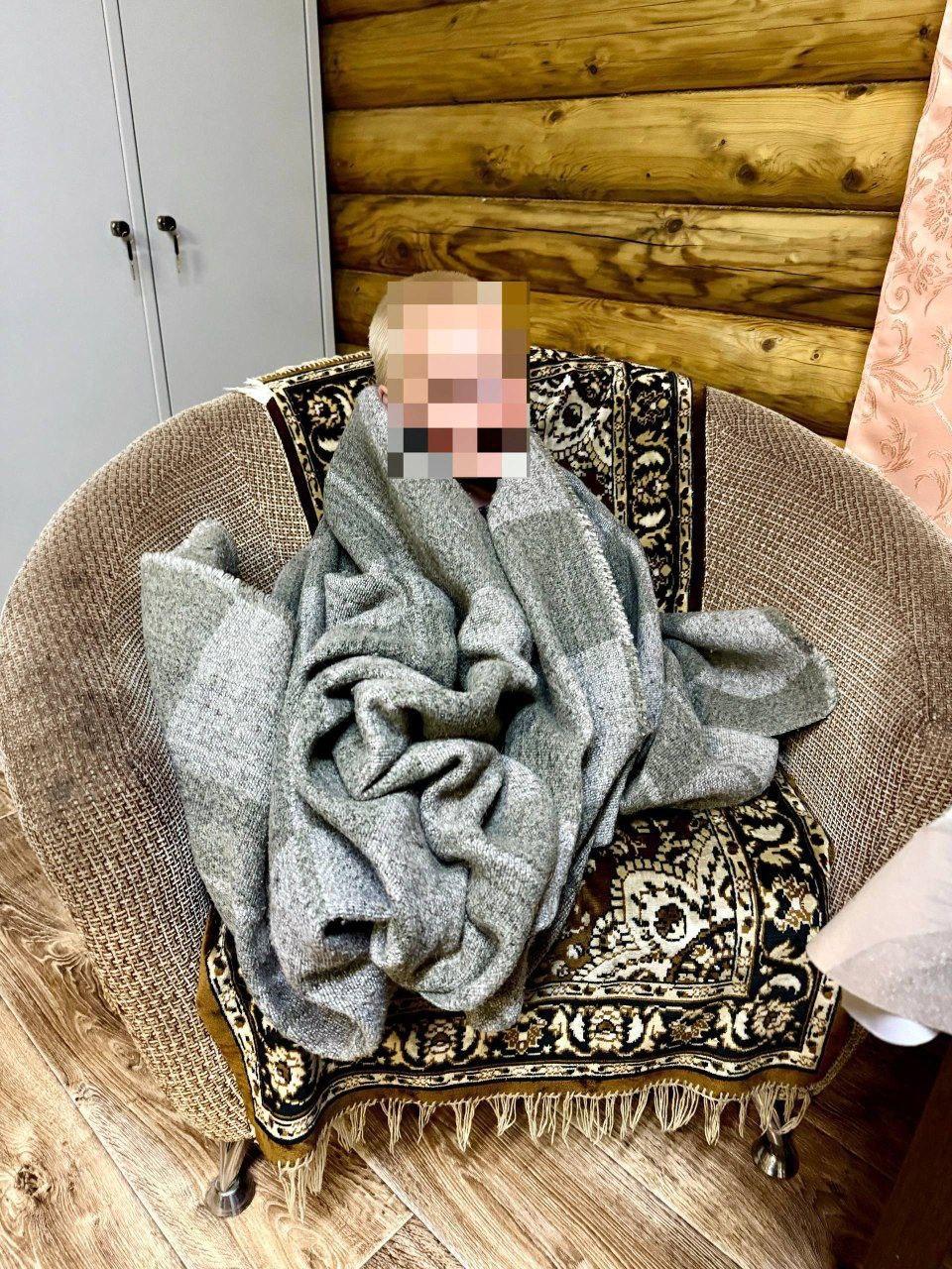 Лодка перевернулась на озере в Шарыповском районе. В ней находились дети. Все...