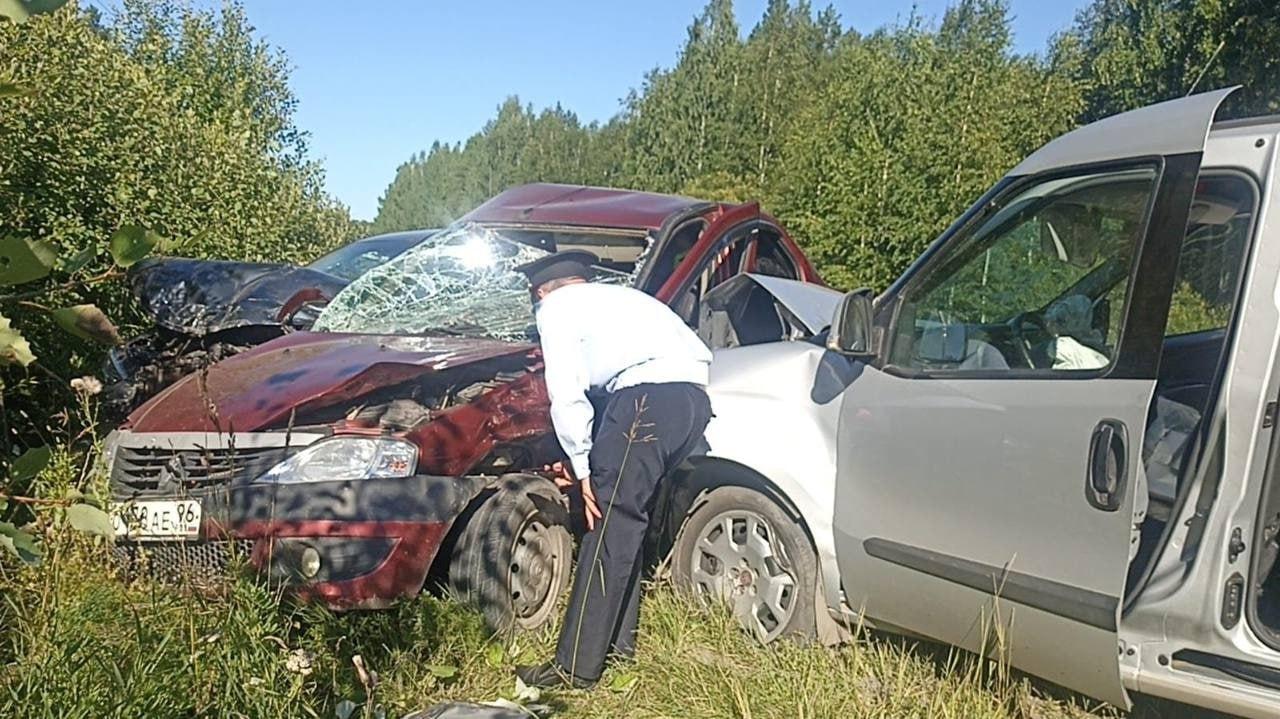 Смертельная авария произошла вчера днем на 23 км трассы Артемовский - Зайково...