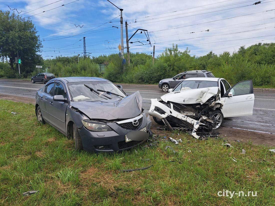 Пьяный водитель устроил ДТП в Новокузнецке на улице 40 лет ВЛКСМ